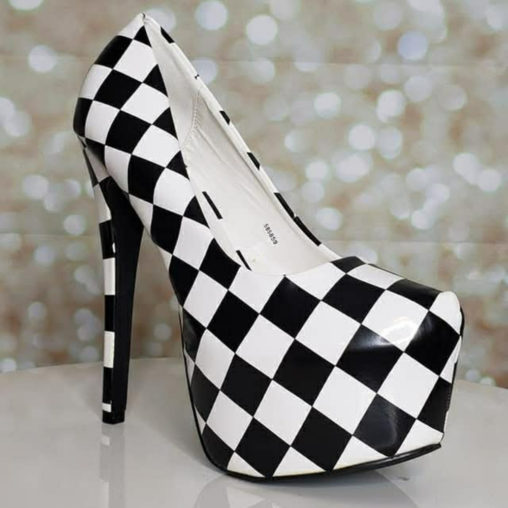 Charlotte Russe Black & White Checkered Pump